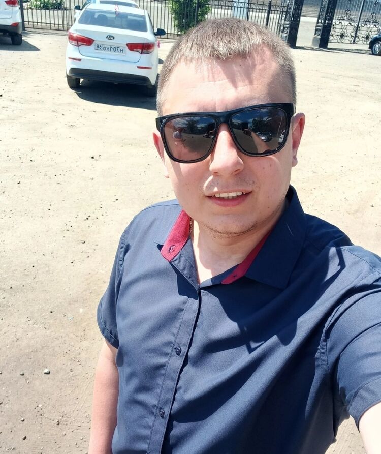  45933565  , 40 ,    