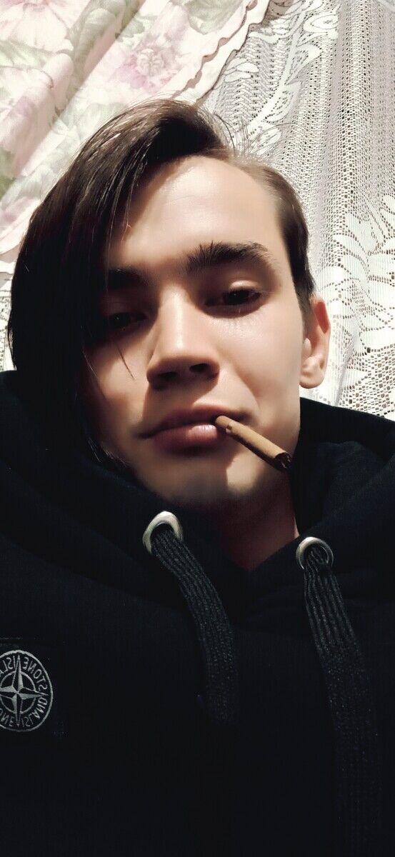 ���� 21327765 ������� StraNnik, 32 ����, ���� ���������� � ���������