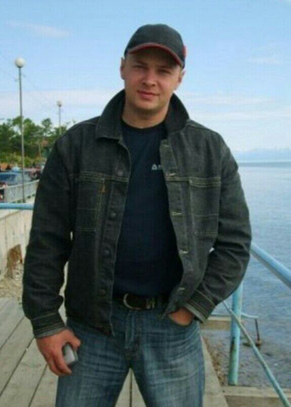  37937495  Kolya, 45 ,    
