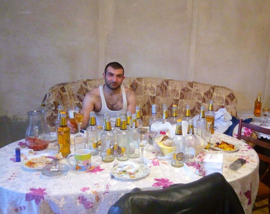  ,   Hovo, 36 ,   ,   