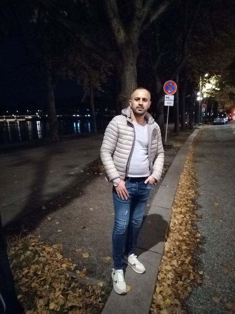  ,   Zaur, 38 ,   ,   