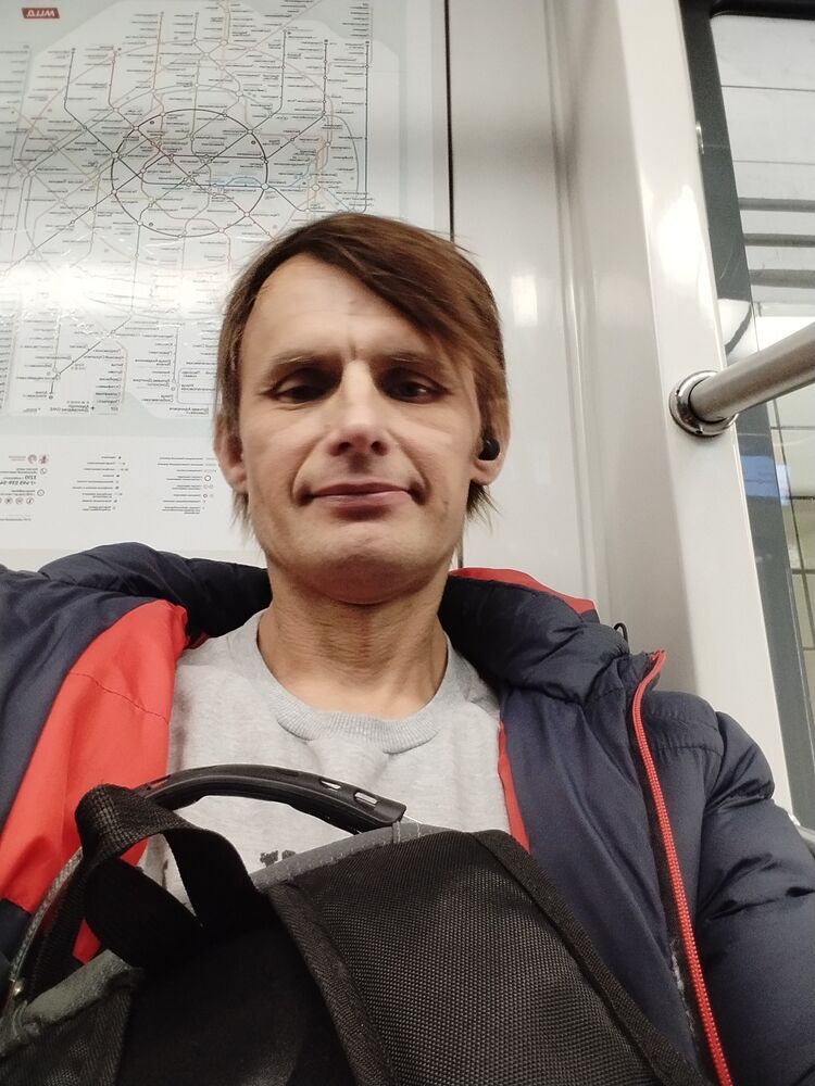  54567985  Sergey, 51 ,    