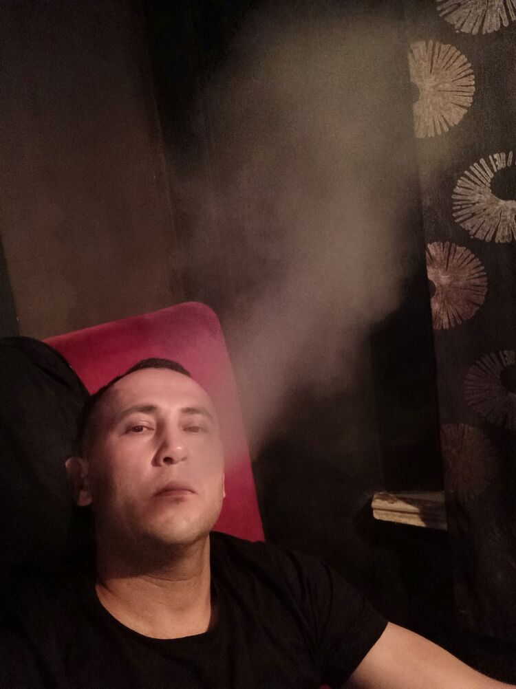  38580525  , 37 ,    