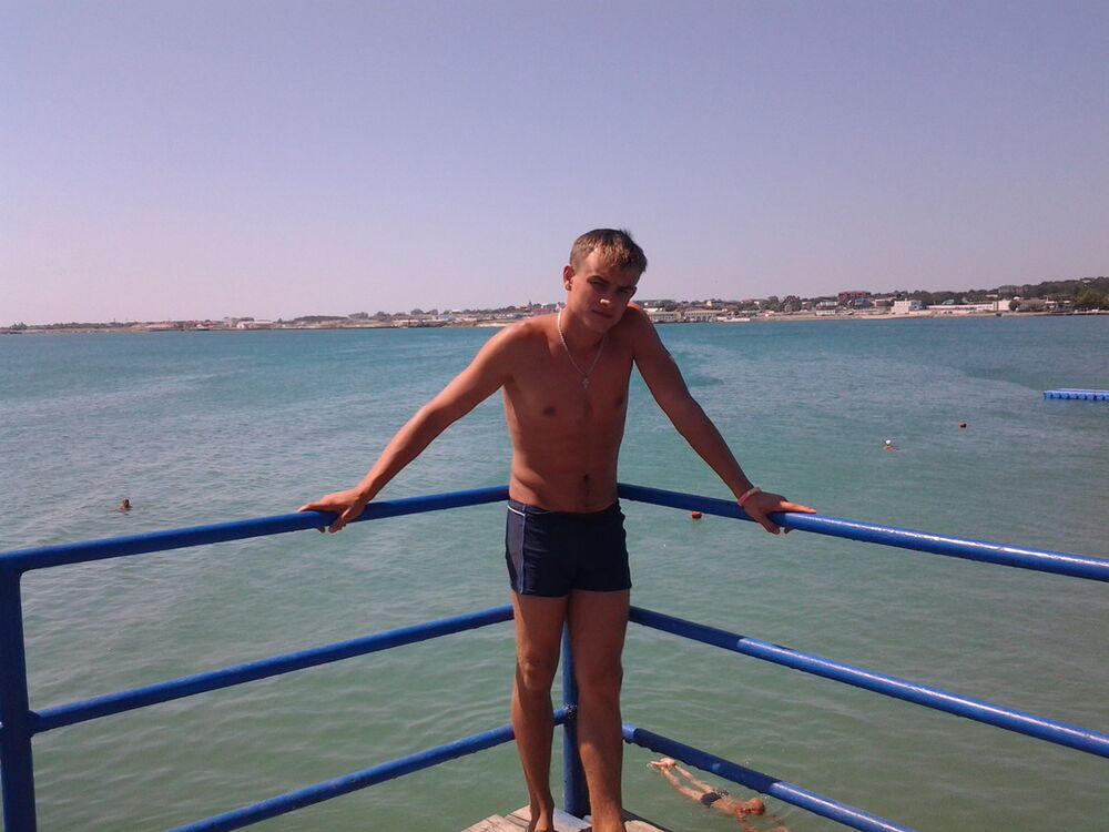  ,   Serezhka, 32 ,   ,   , c 