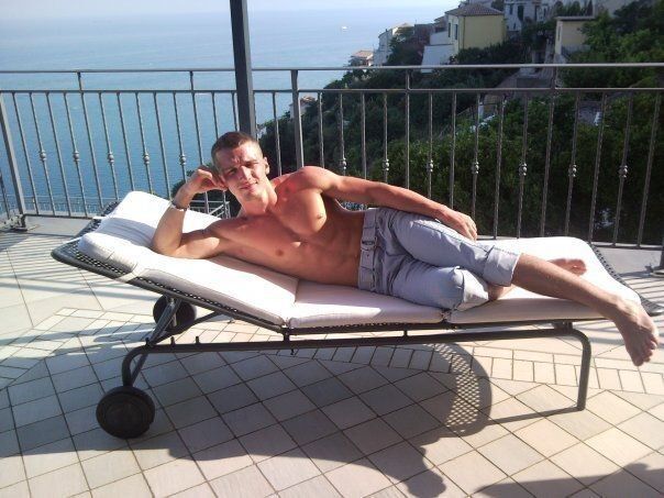  ,   Artur, 36 ,   , 