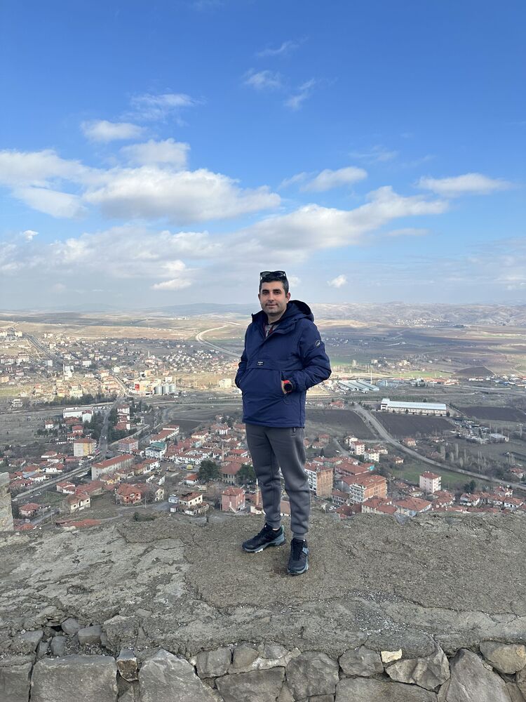 45219825  Bulut, 36 ,    