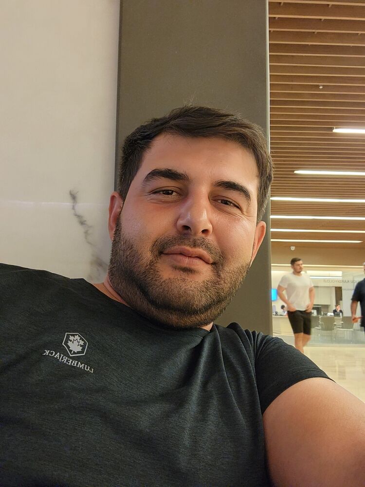  46949595  , 34 ,    