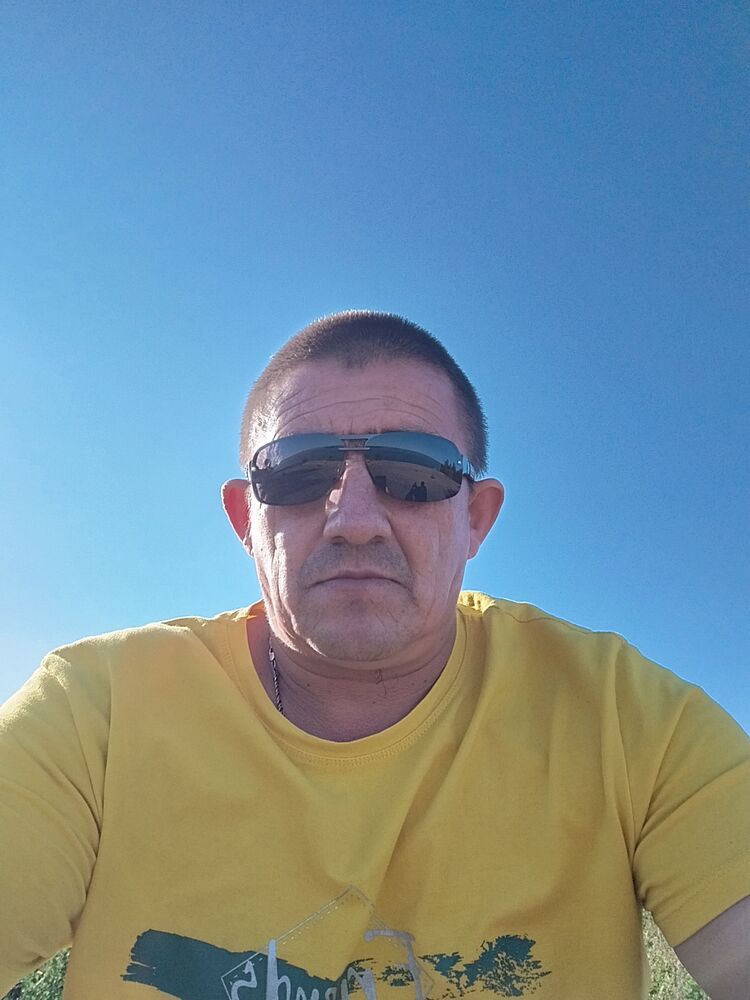  45972475  , 44 ,    