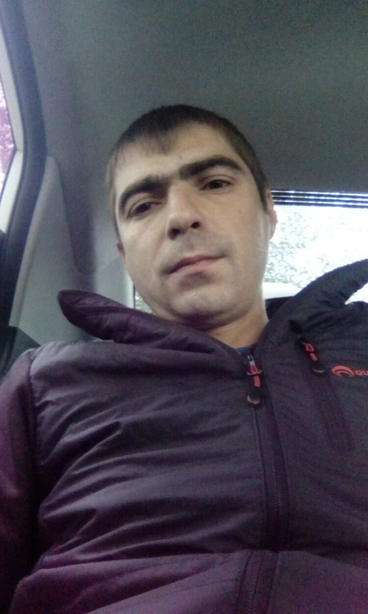  48127475  , 40 ,    