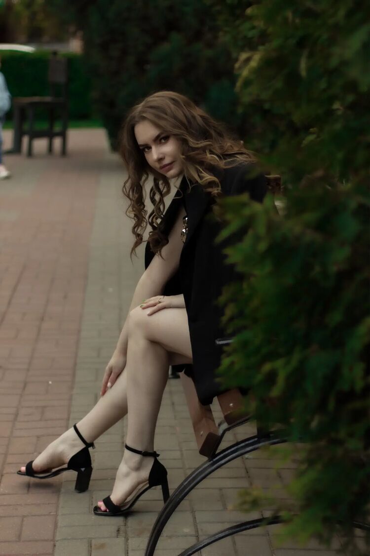  48872815  Vika, 28 ,    