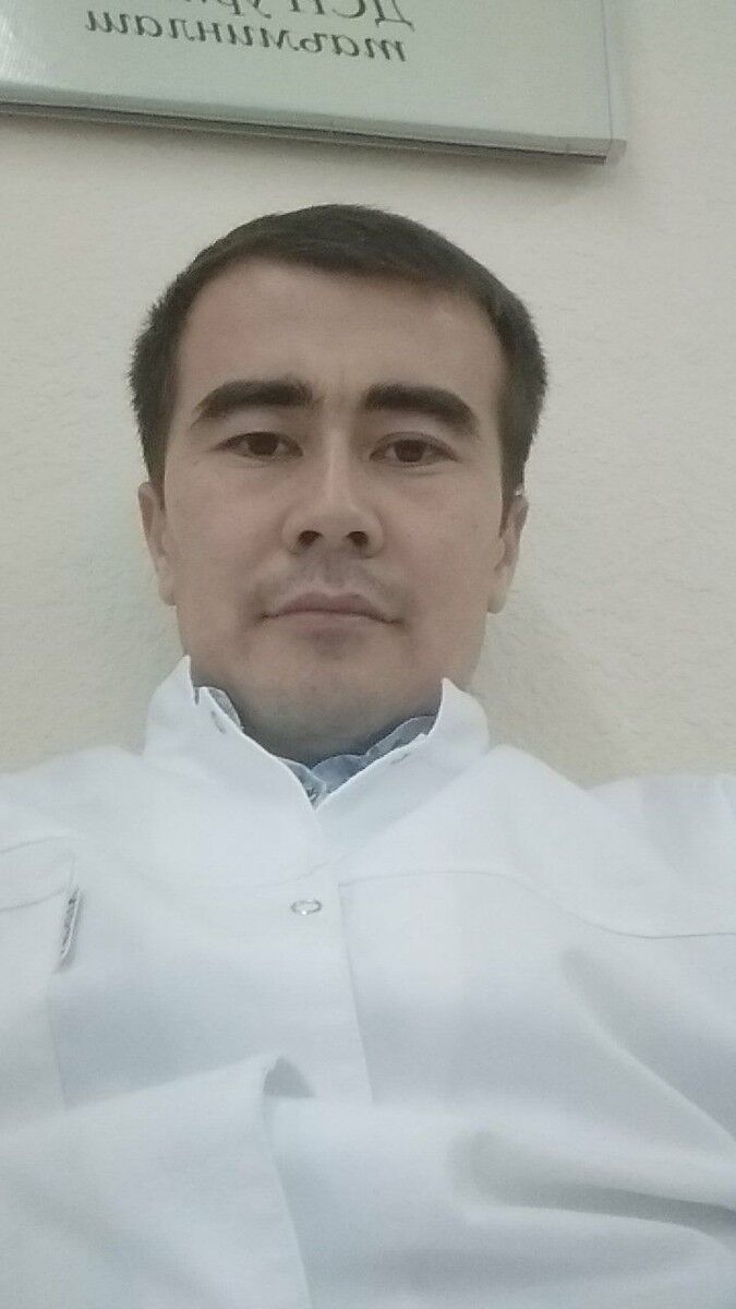  ,   Doctor, 32 ,  