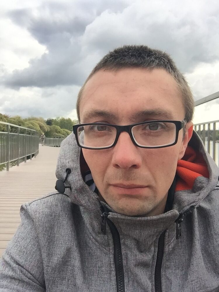  ,   Maxim, 33 ,     , c 