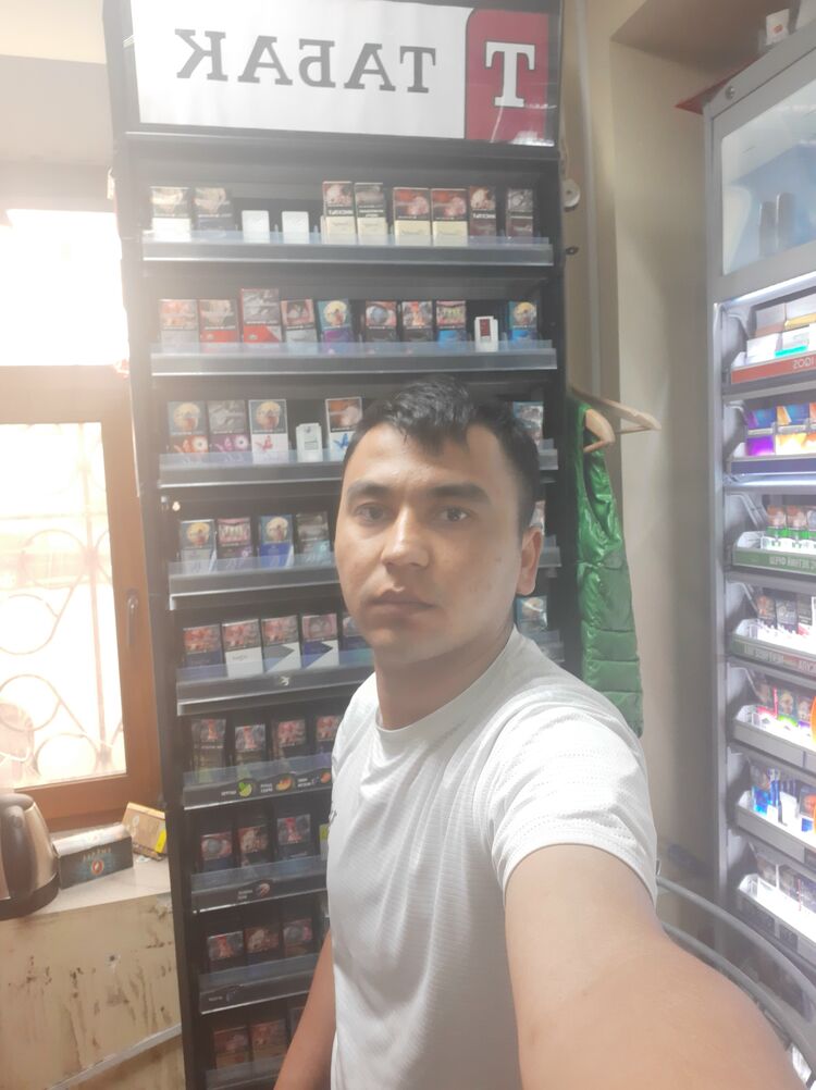  27647015  , 29 ,    -