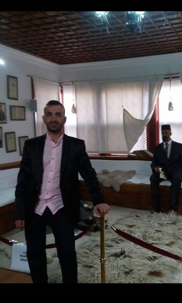 Kadikoy,   Polat halil, 41 ,   ,   , c 