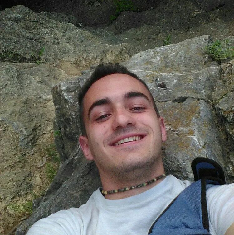  ,   Aleksa, 29 ,   ,   , c 