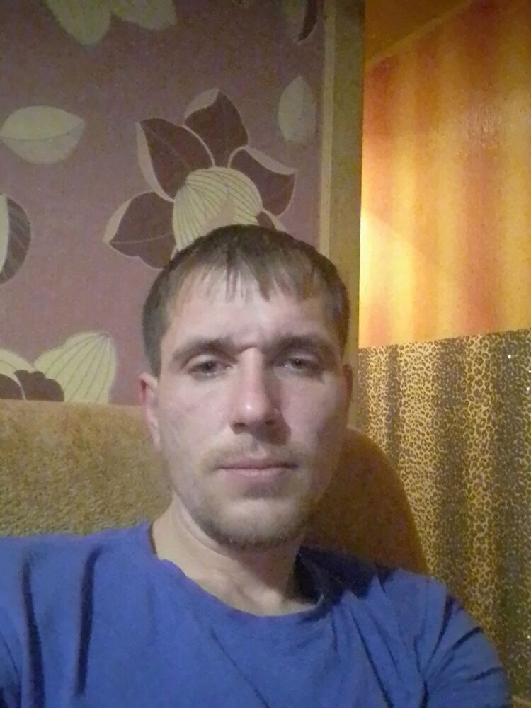  38952335  , 41 ,    