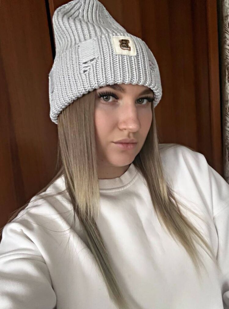  54438495  , 28 ,    --