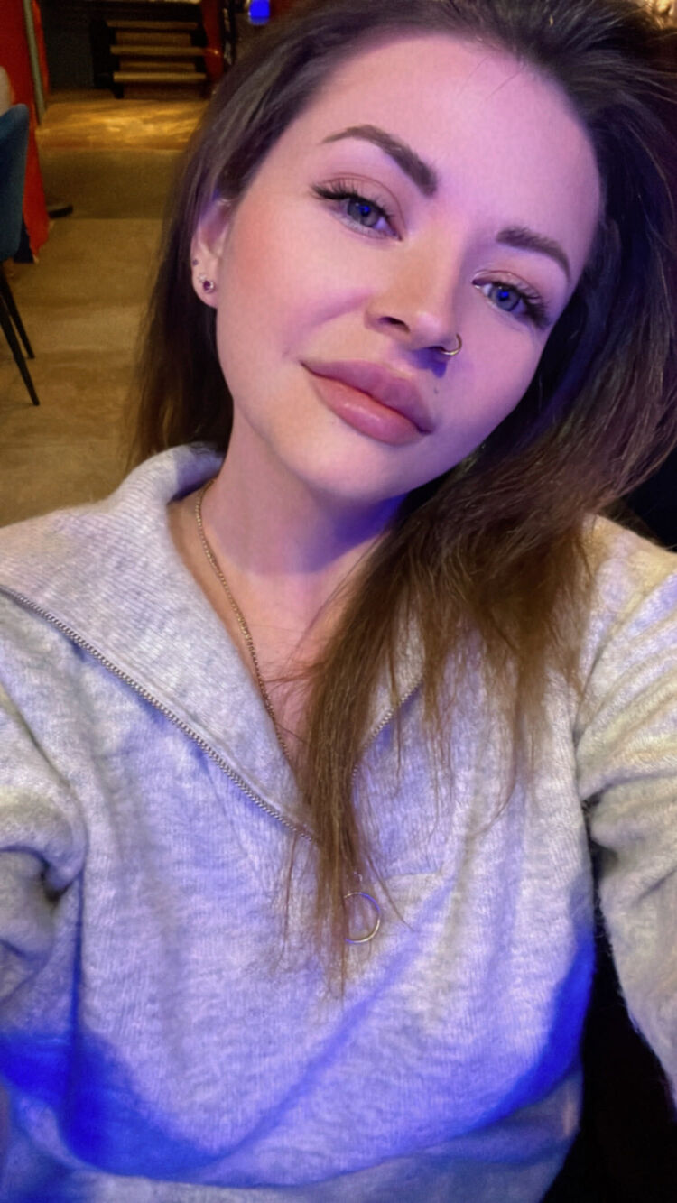 -,   , 28 ,     , c 