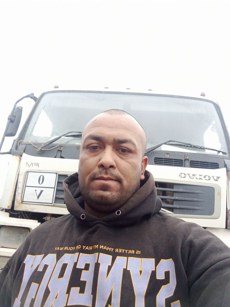  51990535   , 38 ,    -