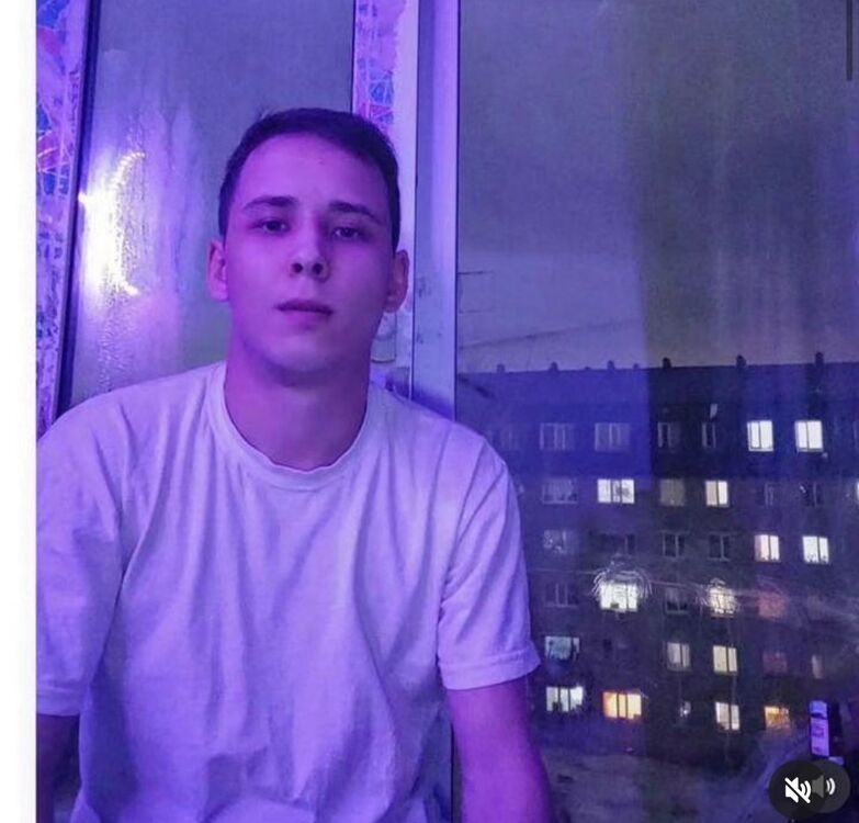  43117915  MilfHanter, 24 ,    