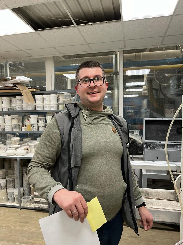 ���� 55817695 ������� ����, 44 ����, ���� ���������� � �������