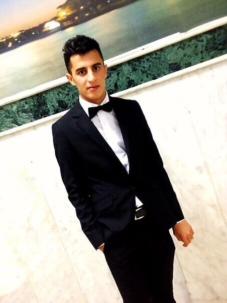  8892795  Adam, 30 ,    