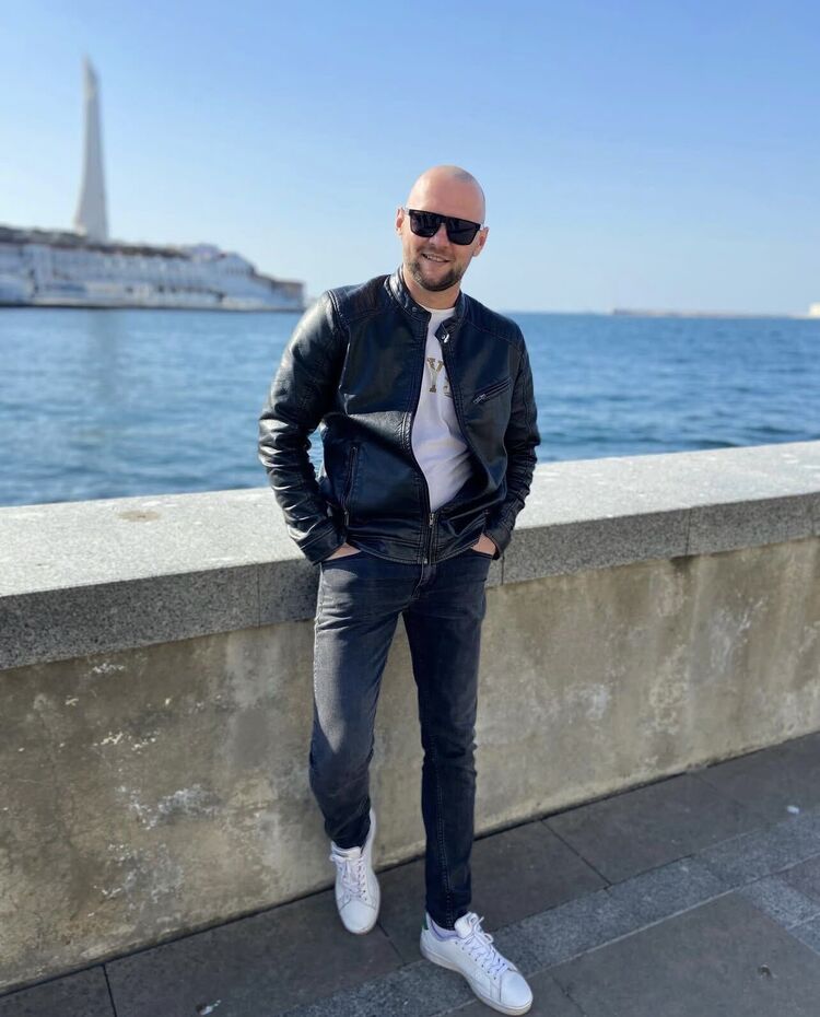  ,   Ivan, 34 ,   , 