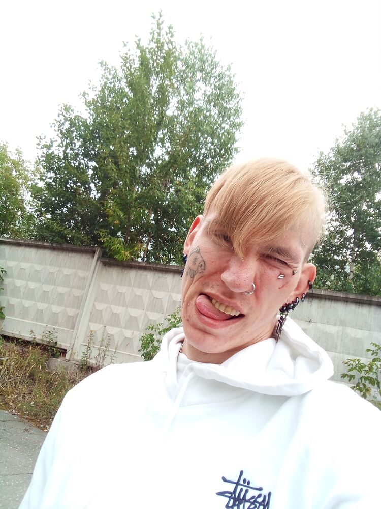  ,   ˸, 25 ,     , c 