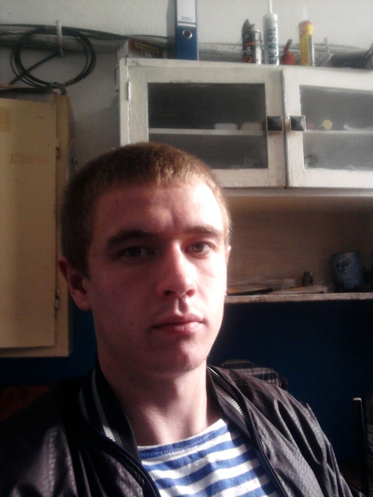  4876005  Roman, 35 ,    