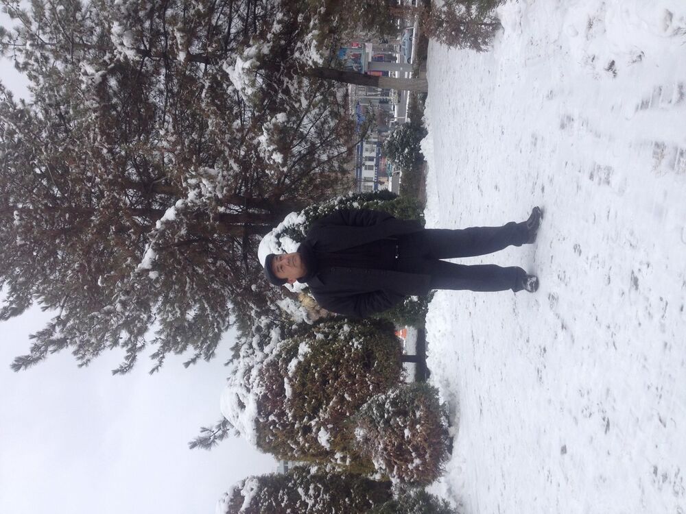  4064765  Kamil, 59 ,    