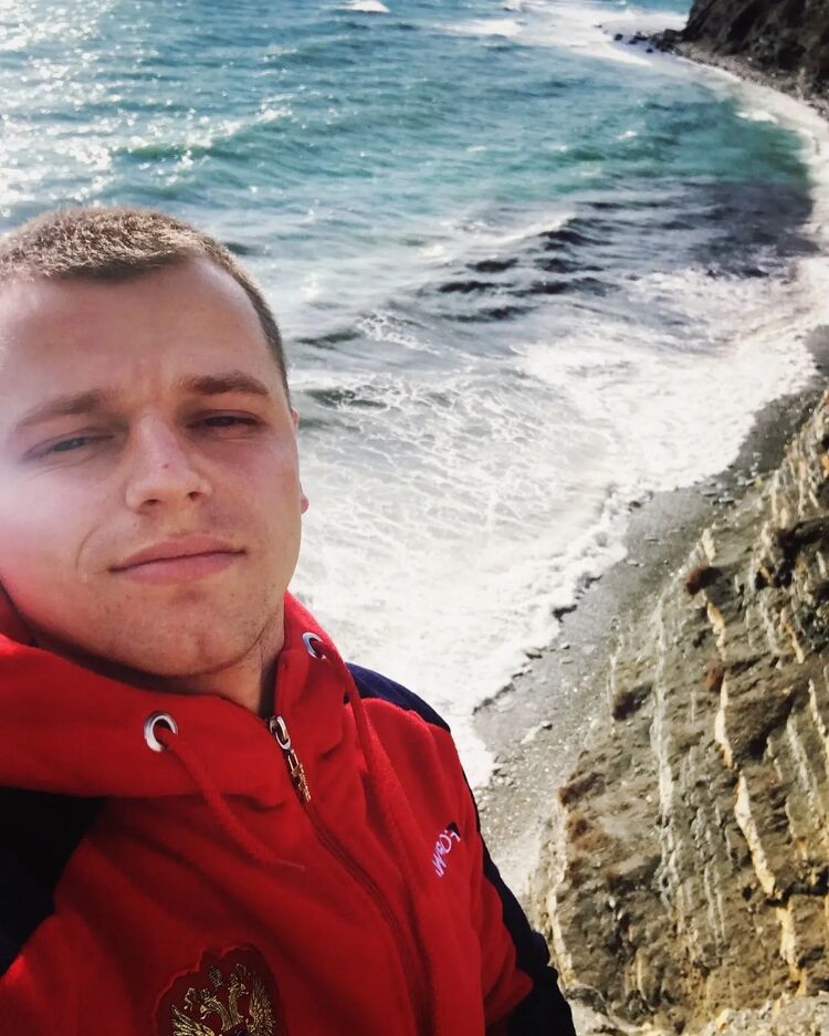  53992345  Igor, 28 ,    