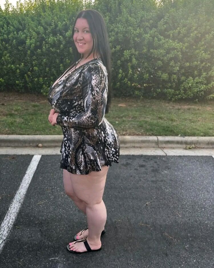  32245015  Nancy Olivia, 45 ,    