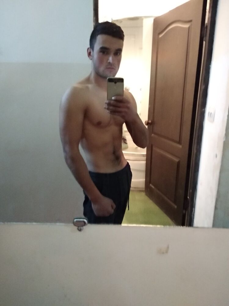  15630795  Shuxratbek, 27 ,    