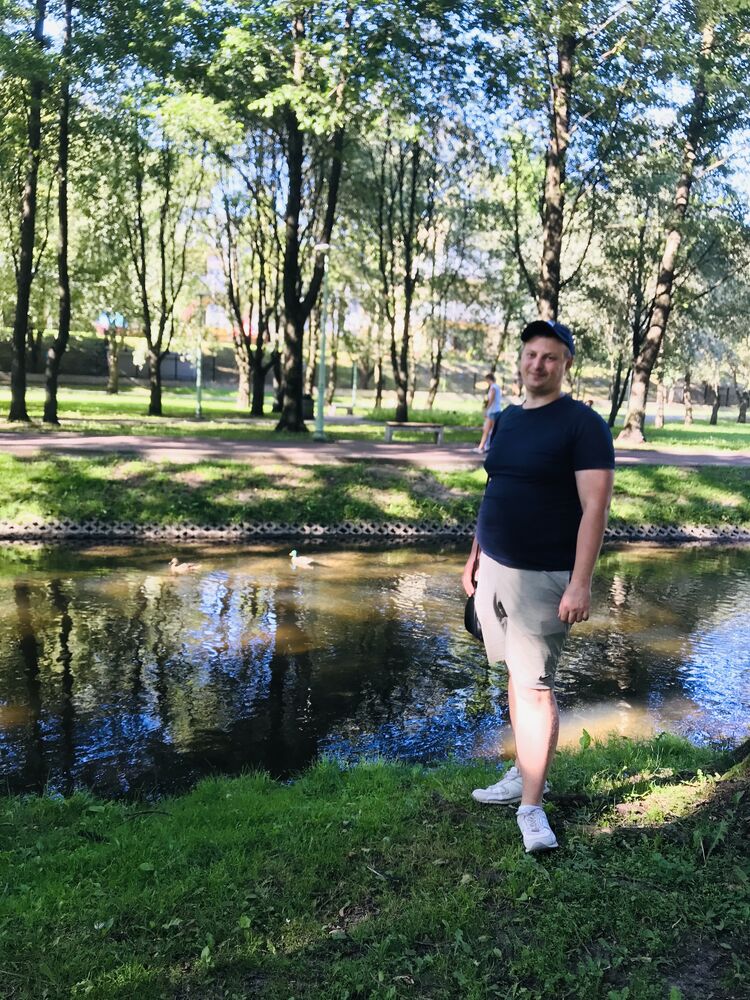  ,   Anton, 36 ,   ,   