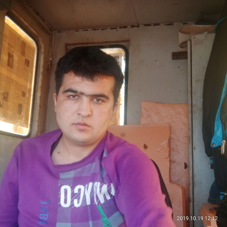  17890985  Salohiddin, 28 ,    -