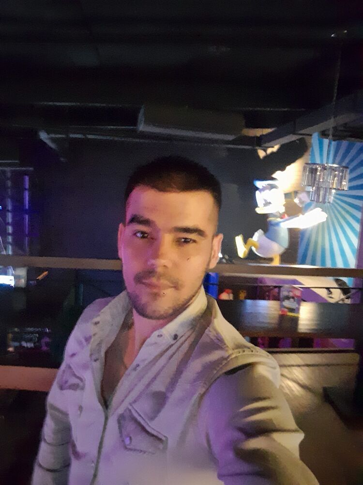  39535635  Ayder, 32 ,    