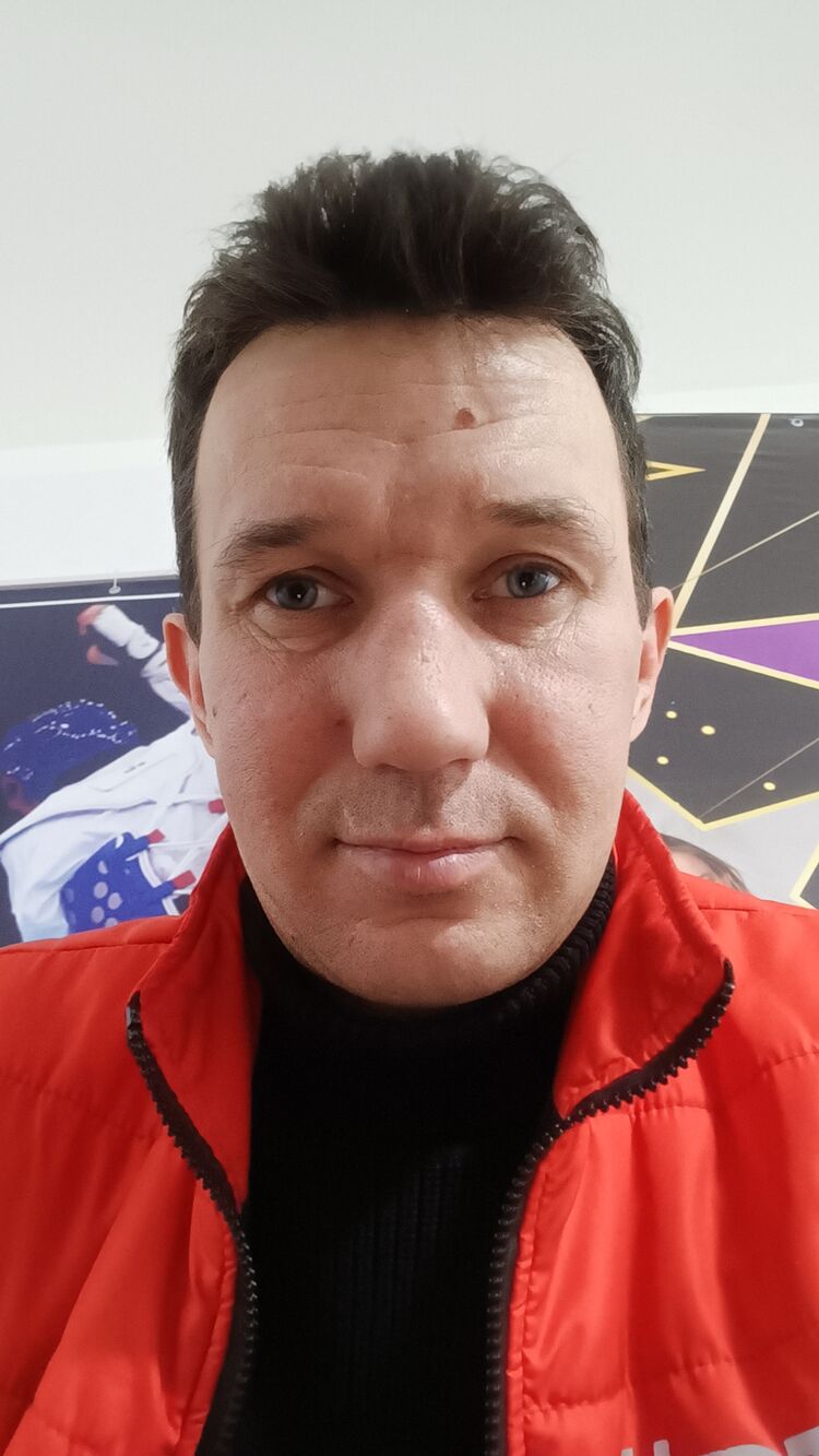  31932885  , 42 ,    