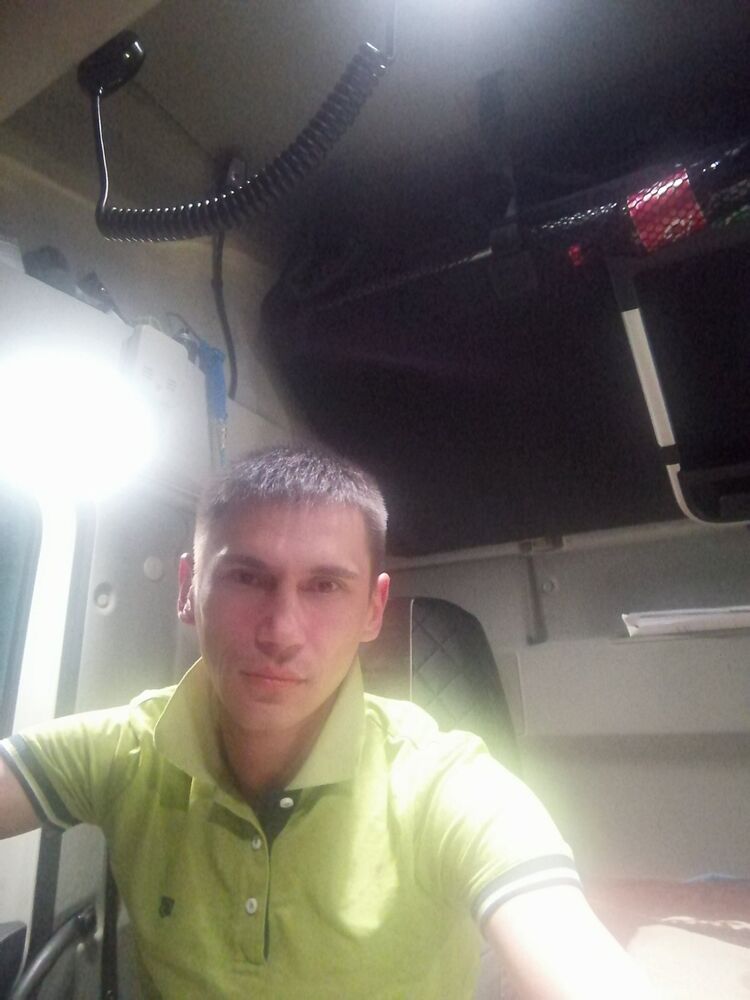 ���� 33883775 ������� ������, 42 ����, ���� ���������� � ������