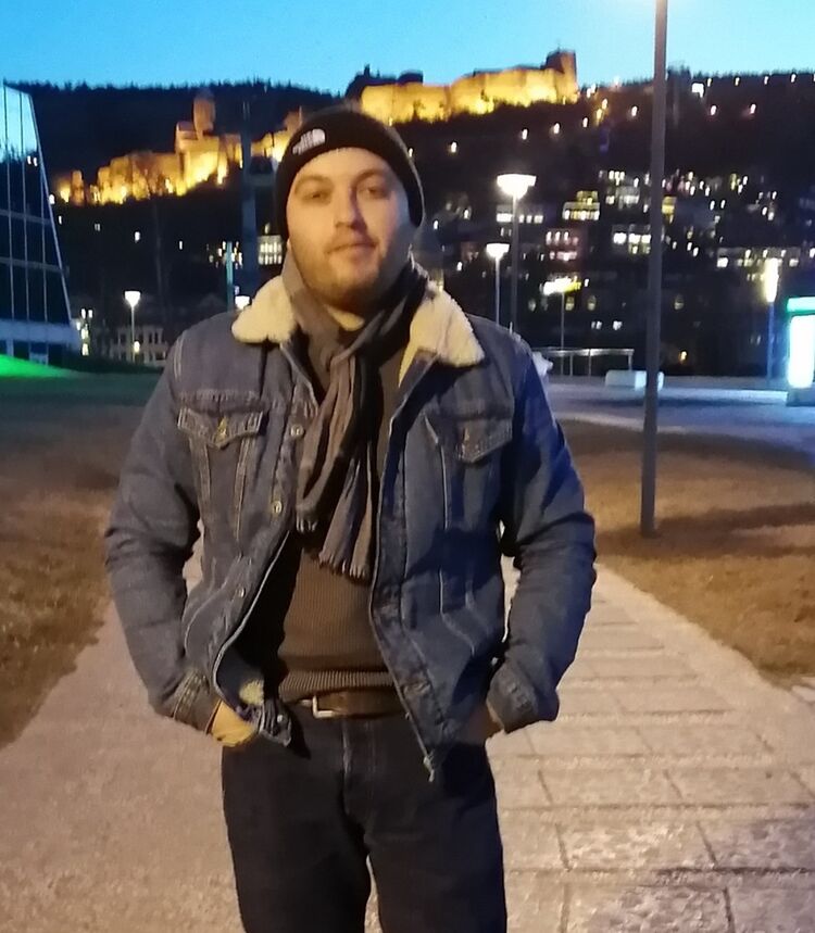  ,   Zako, 33 ,   ,   , c 