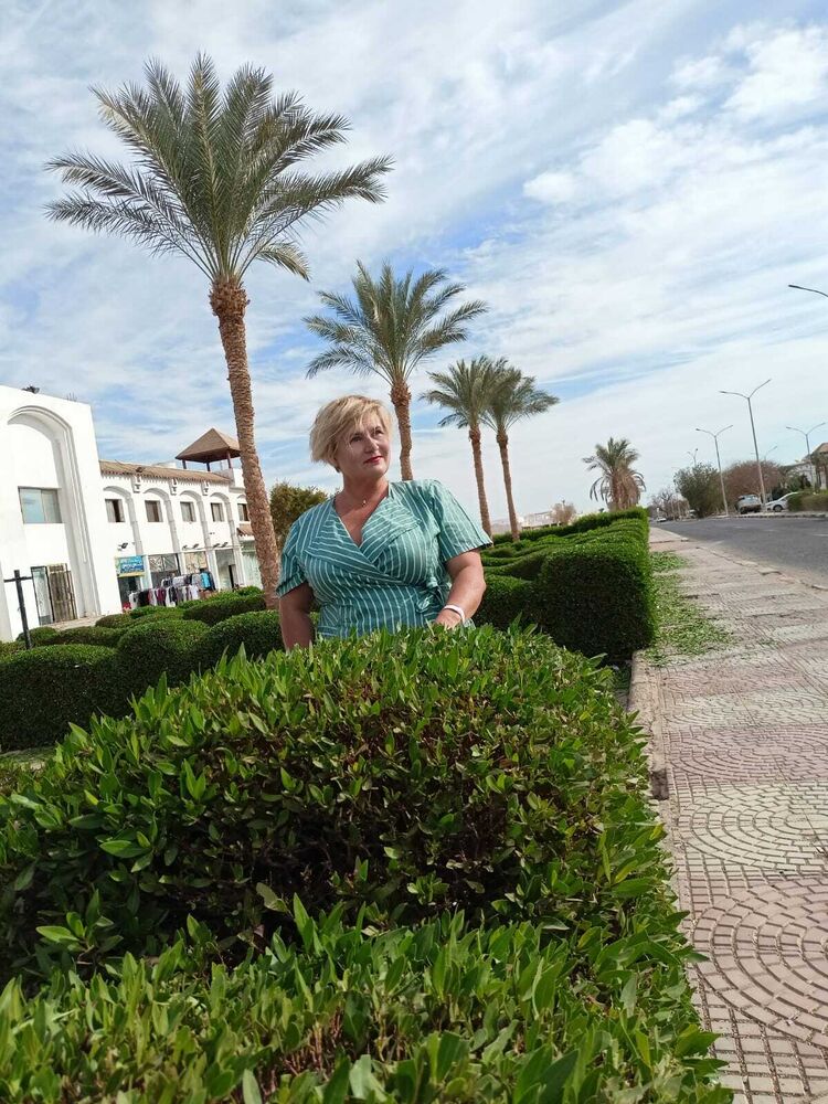  ,   , 52 ,   c 