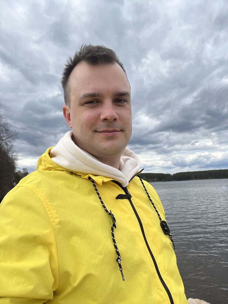 ���� 33053305 ������� ����, 37 ���, ���� ���������� � �����