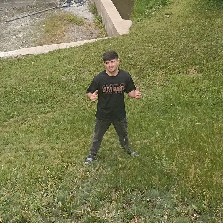  48977145  , 27 ,    