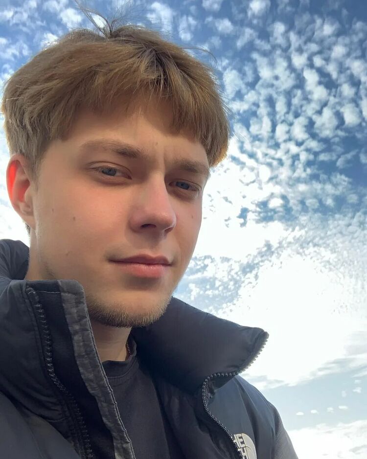 ���� 54867025 ����� Zeke, 25 ���, ���� ���������� � ���������