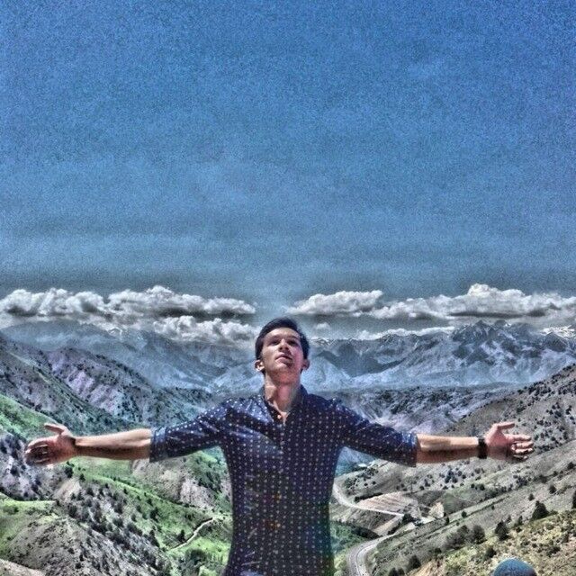 ,   Khan, 31 ,   ,   , c , 