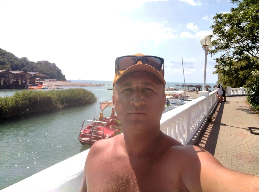  ,   Ponomarev, 37 ,   ,   
