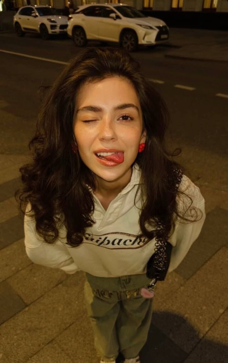  --,   , 24 ,   ,   
