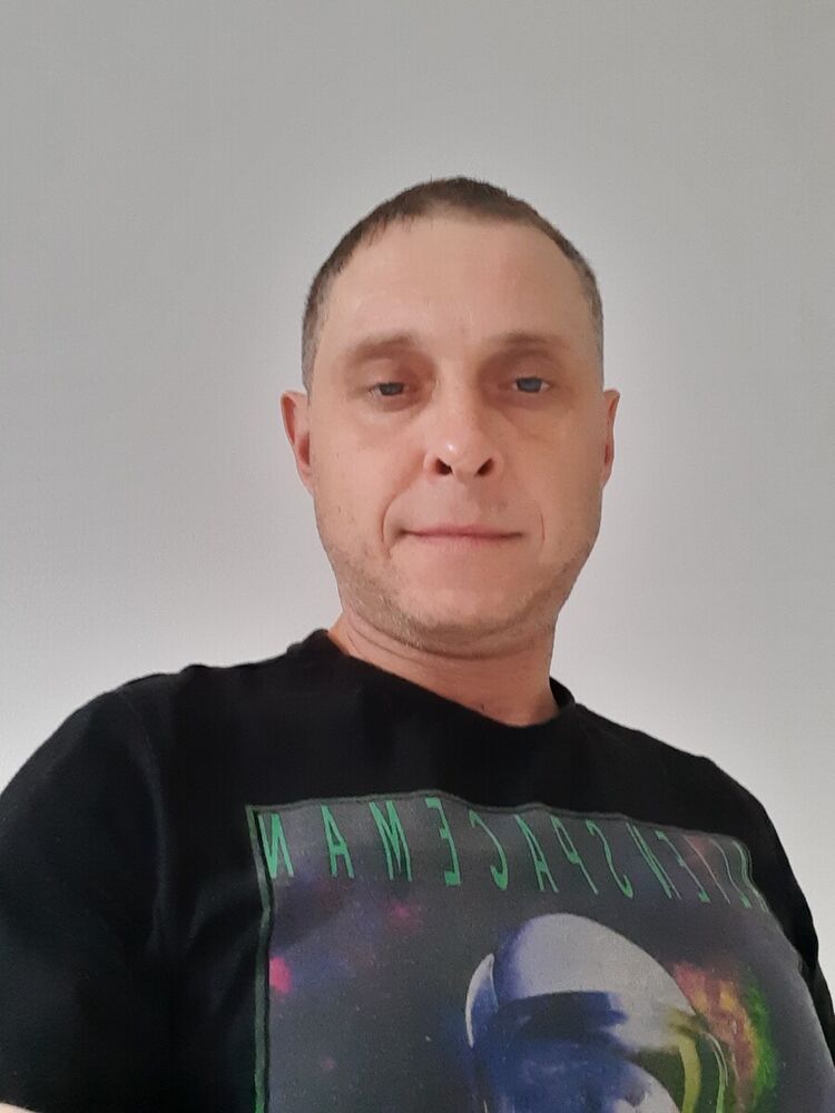  21705865  , 42 ,    