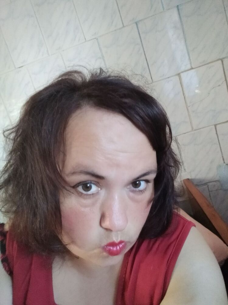  37019195  Tamara, 39 ,    