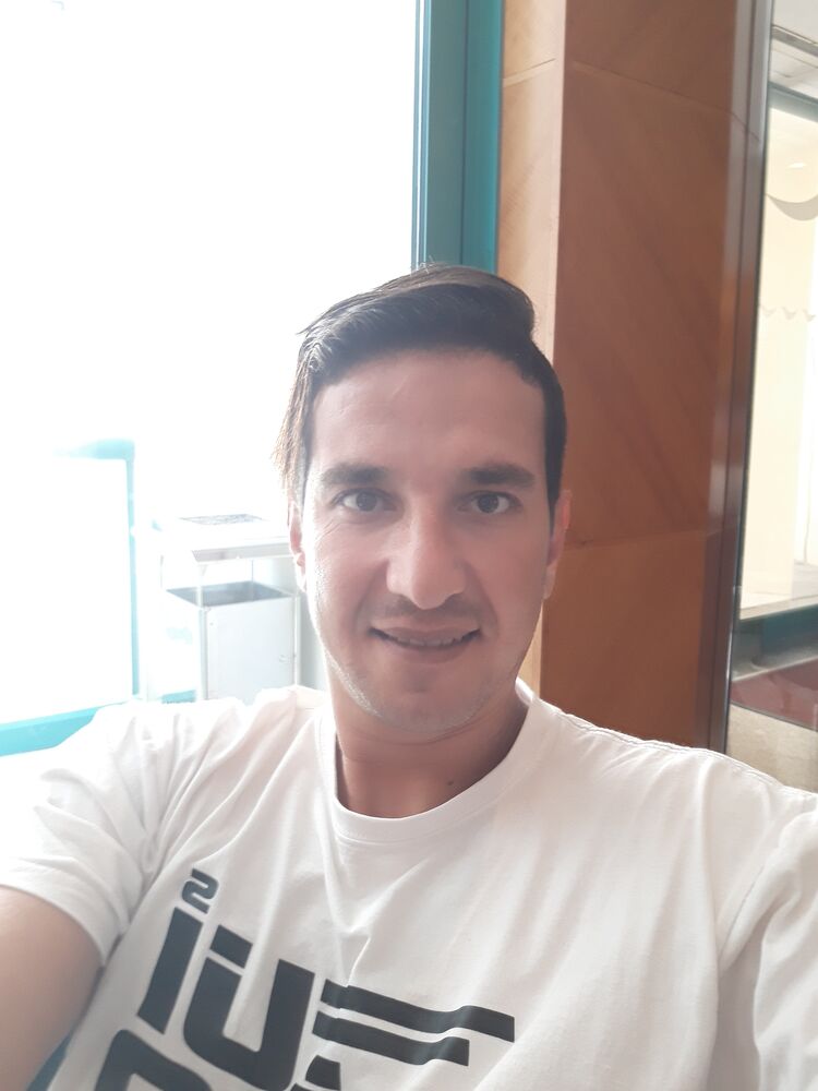  ,   Amr, 37 ,   ,   