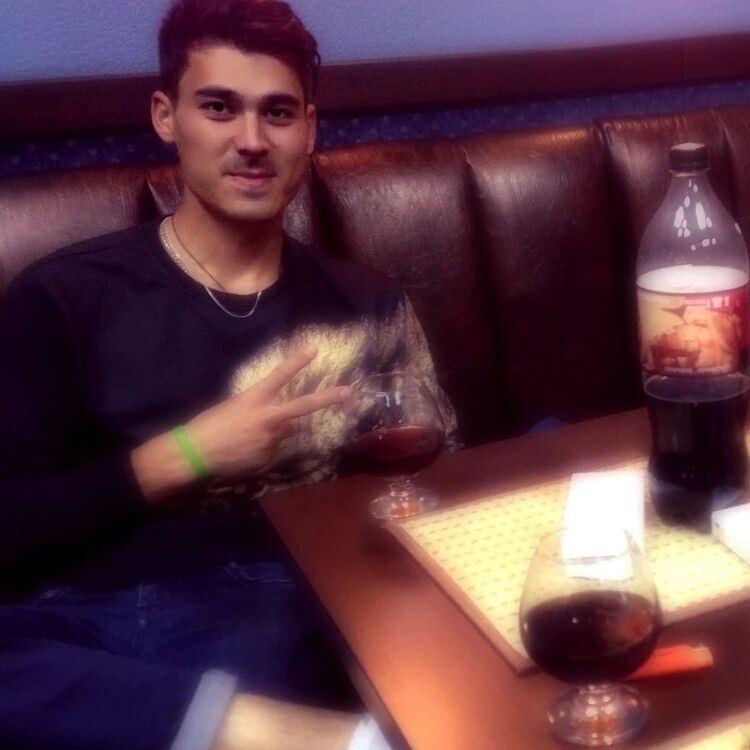  -,   , 32 ,   